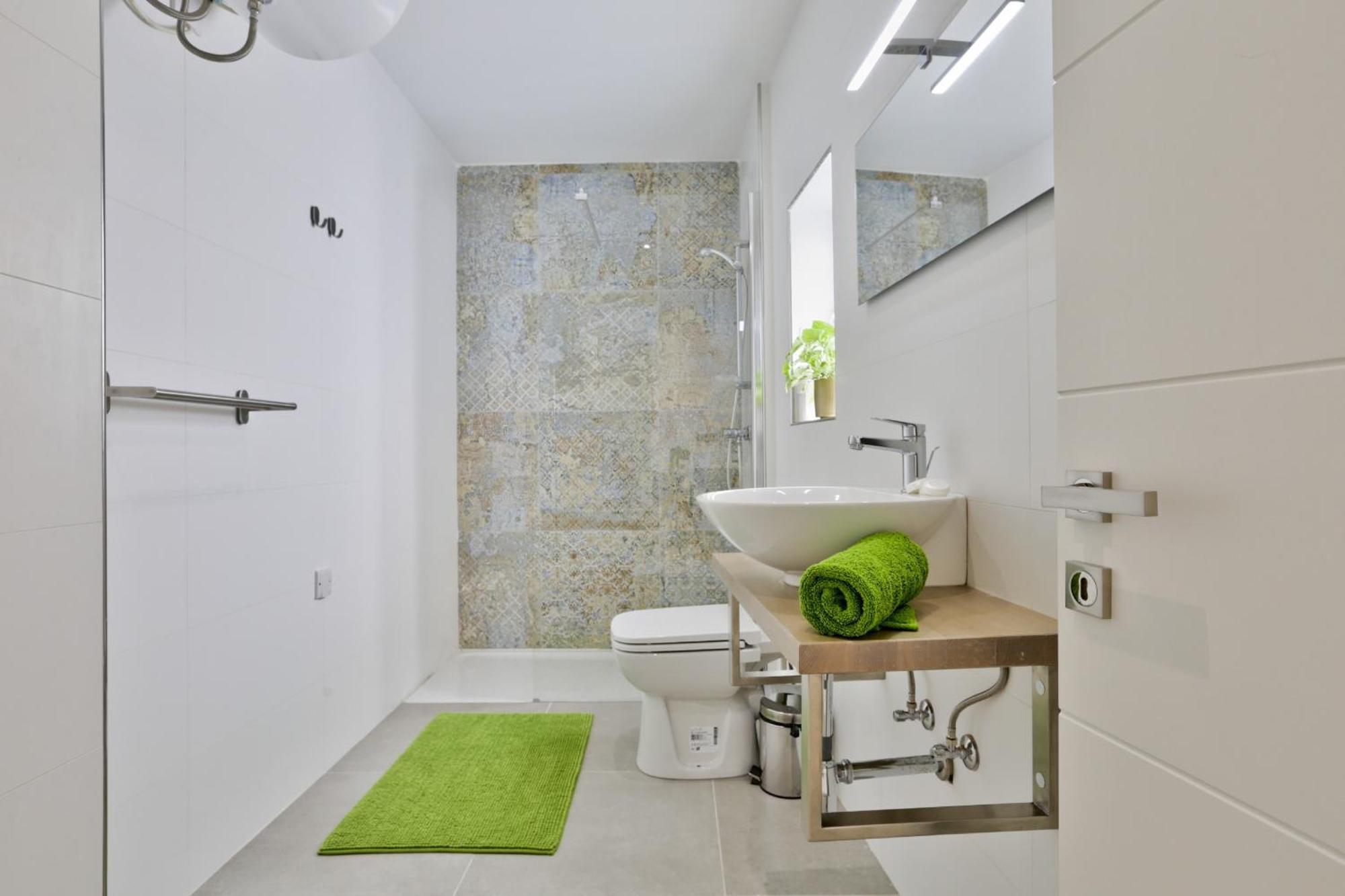 Exquisite 3-Bedroom Duplex Penthouse With Jacuzzi In Valletta Centre Dış mekan fotoğraf